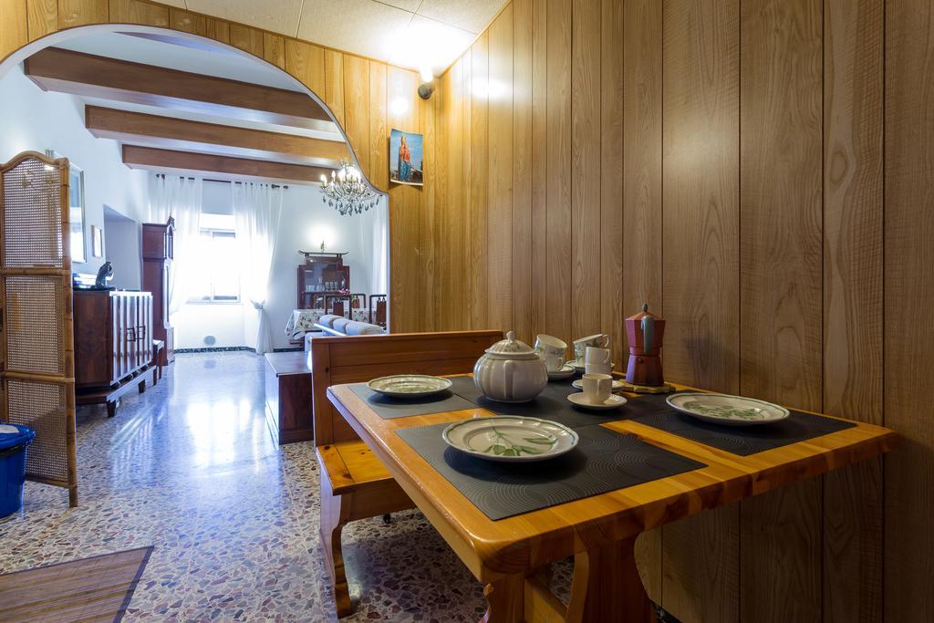 Appartamento Il Grillo Fossato di Vico Exterior photo